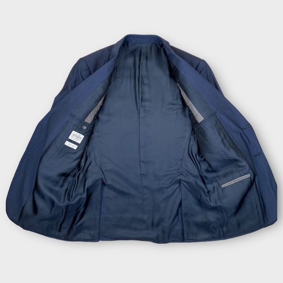 Armani Collezioni Men's M Line Navy Pinstriped Suit 2 Button Wool 2pc - 40R, 32W - Picture 9 of 15